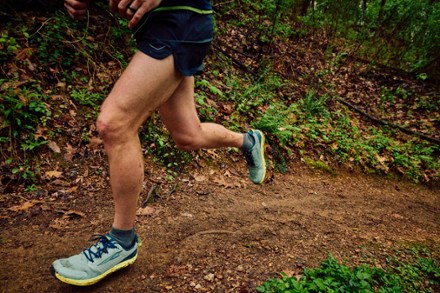 Location Image for Superior 6 Trail-Running Shoes - Men's