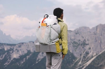 Location Image of color Gamma Grey