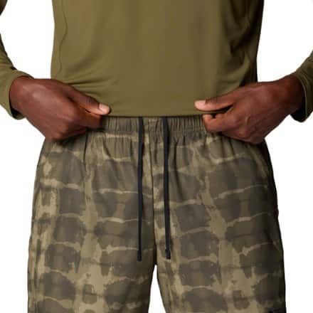 Mountain Hardwear Shade Lite Shorts - Men's 7" Inseam 5