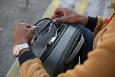 Peak Design Travel Pack - 30 L 8