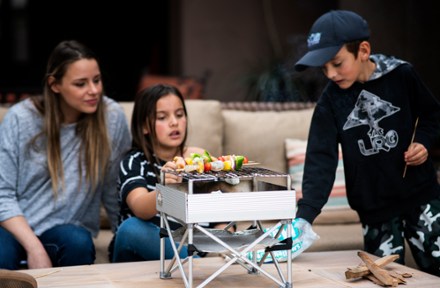 FIRESIDE OUTDOOR Trailblazer Fire Pit and Grill 8