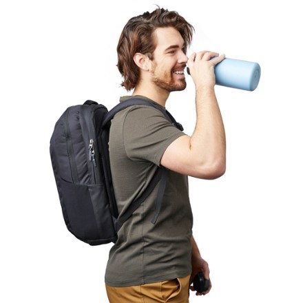 Gregory Border 25 Travel Pack 2
