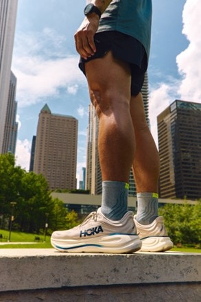 Location Image for Bondi 9 Road-Running Shoes - Men's