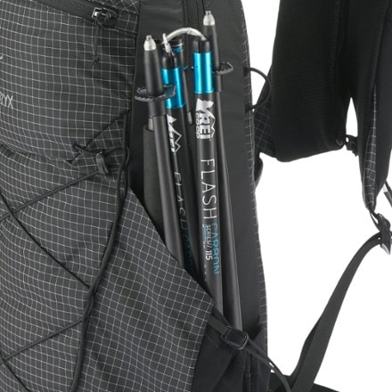 Arc'teryx Aerios 18 Pack Trekking pole attachments (poles not included)