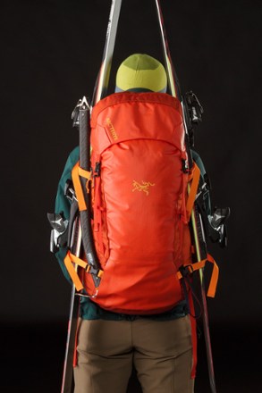 Arc'teryx Khamski 38 Ski Pack | REI Co-op