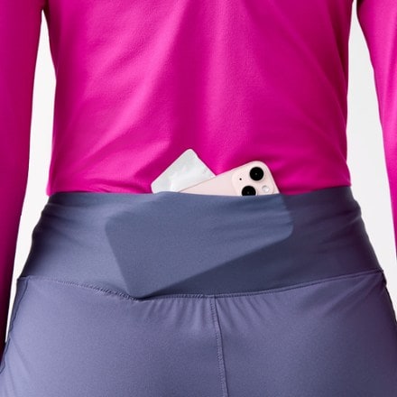 Brooks Chaser 7" Shorts 2.0 - Women's 3