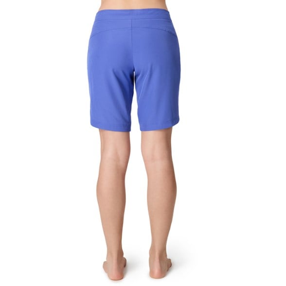 On Body Image of color Peri Mist