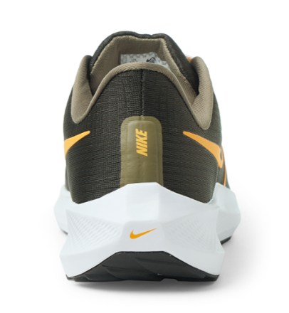Nike Air Zoom Pegasus 39 Road-Running Shoes - Men's 3