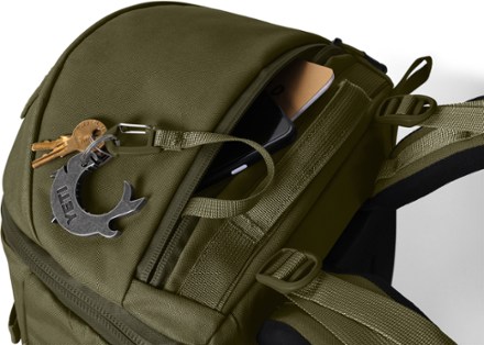 YETI Ranchero Pack - 22 L 6