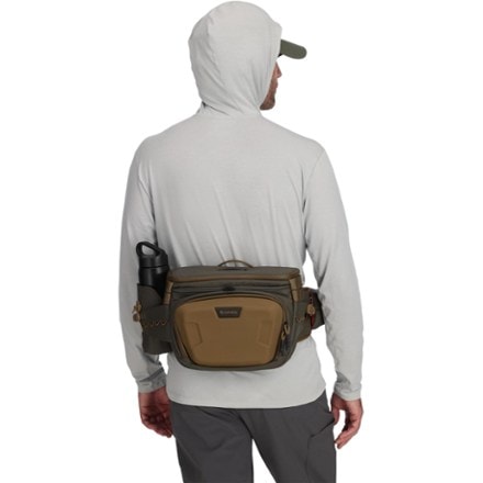 Simms Headwaters Hip Pack 7