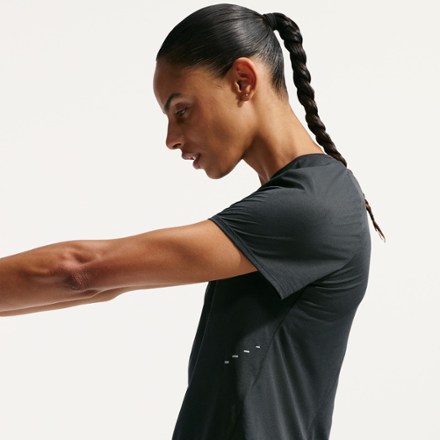 Nike Swift Breathe Dri-FIT T-Shirt - Women's 3