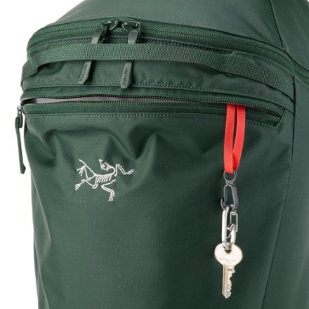 Arc'teryx Heliad 15 Pack 6