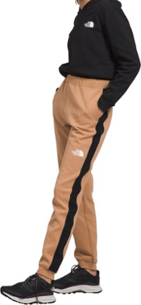 The North Face Tech Joggers - Kids' 3
