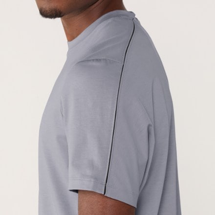 On Focus-T Shirt - Men's 6