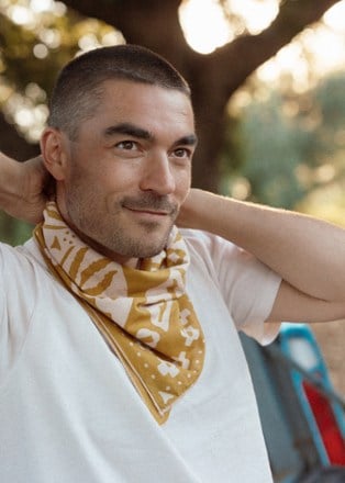 BANDITS Bandana 1