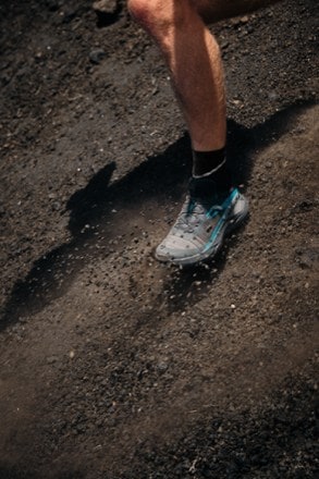 Salomon Genesis Trail-Running Shoes - Men's 6