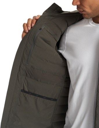 Vuori Steadfast Insulated Jacket - Men's 4