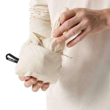 Arc'teryx Squamish Hoody - Men's 8