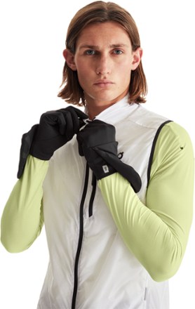 On Weather Gloves 3