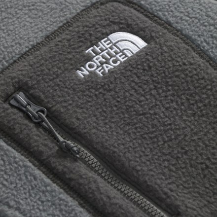 The North Face Yumiori Quarter-Zip Pullover - Women's 5