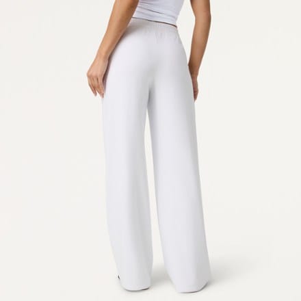 Vuori Halo Essential Wideleg Pants - Women's 1