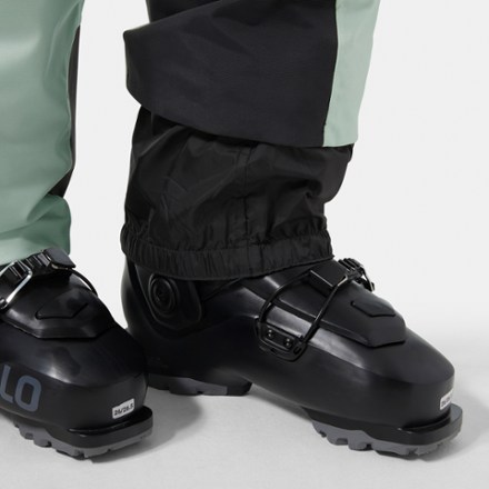 Helly Hansen Powderqueen Snow Pants - Women's 6