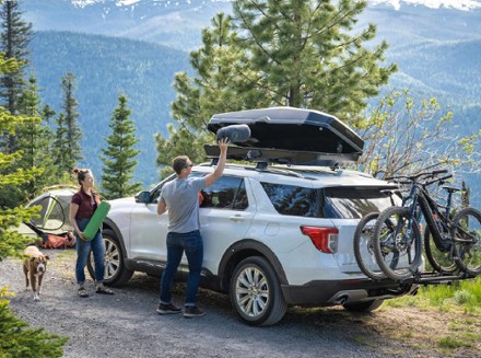 Yakima CBX 16 Roof Box 10