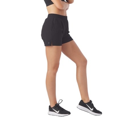 Glyder Woven Walk Shorts - Women's 1