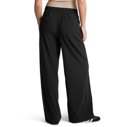 Beyond Yoga Stretch Woven Wide-Leg Pants - Women's 2