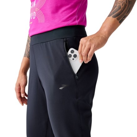 Brooks Momentum Thermal Joggers 2.0 - Women's 2