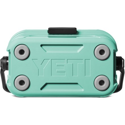 YETI Roadie 8 Hard Cooler 7