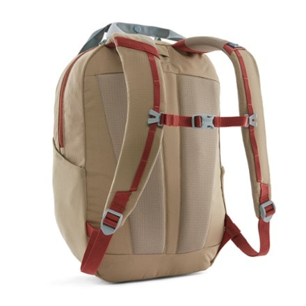 Patagonia Atom 20L Tote Pack 1
