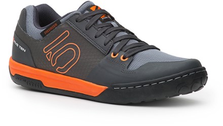 five ten freerider contact flat shoe