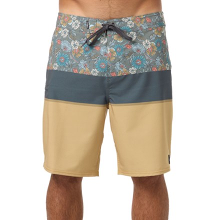 O'Neill Men's Hyperfreak Heat Block 19" Board Shorts  Yellow 32 In Waist