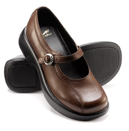 rei dansko clogs