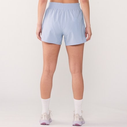 Salomon SHKout Core 4" Shorts - Women's 4