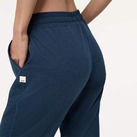 Vuori Performance Joggers - Women's 6
