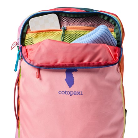 osprey bag 18 Hikelite Pack so staying hydrated is color:orange Deuter ACT Lite 75+10 COLOR:CURRENT BLUE