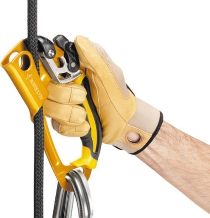 Petzl Ascension Ascender - Right 2