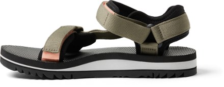 Left view (Burnt Olive)