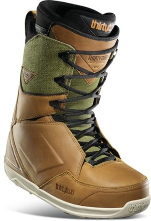 lace up snowboard boots