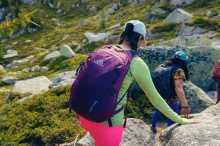 Gregory Swift 16 H2O Hydration Pack - Women's 9