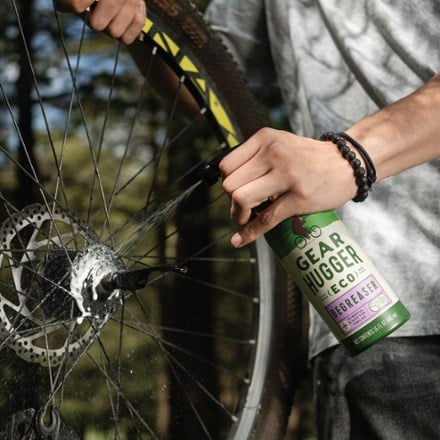 Gear Hugger Heavy-Duty Degreaser 4