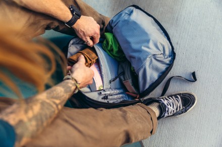 Gregory Border 25 Travel Pack 5