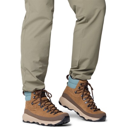 Columbia Newton Alpine PT Hiking Boots - Men's 2