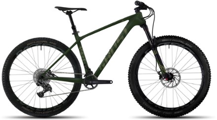 ghost asket carbon