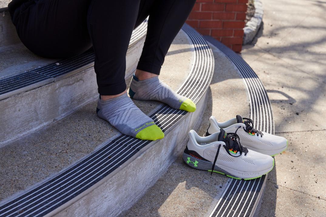 Location Image for Run No-Show Tab Ultralightweight Socks - Men's