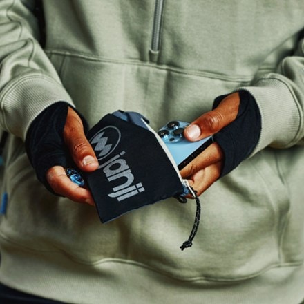 Janji Multipocket Zip Pouch 5