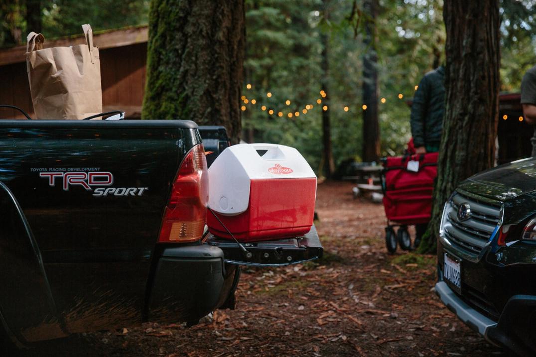 Location Image for MaxCold Playmate Elite 16-Quart Cooler