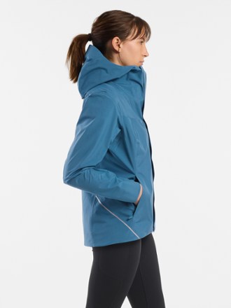 Arc'teryx Solano Hoodie - Women's 3